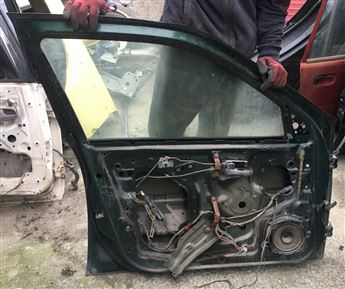 Nissan Primera 1997-2002 Sol Ön Kapı