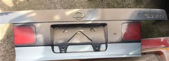 Nissan Sunny 1990-1993 Çıkma Bagaj Kapağı (Eski Ka