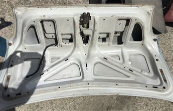 Nissan Sunny 1994-1996 Çıkma Bagaj Kapağı (Yeni Ka