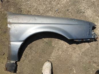 Nissan Sunny B13 Sağ Ön Çamurluk