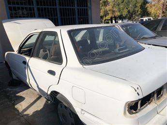 Nissan Sunny EX 1994 Sigorta Kutusu