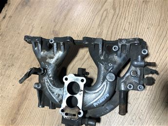 Nissan Sunny Primera 1.4-1.6 1990-95 Karbüratörlü Emme Manifoldu
