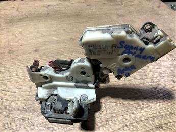 Nissan Sunny Primera Sağ Arka Kapı Kilidi