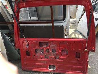 Nissan Urvan Bagaj Kapağı