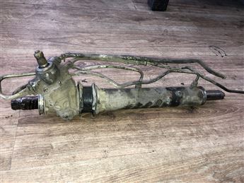 Nissan Urvan Direksiyon Kutusu