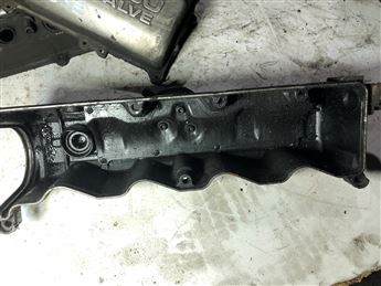 Nissan Vanetta Külbütör Kapağı