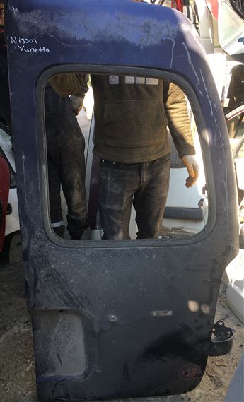 Nissan Vanetta (Sağ Kanat) Çıkma Bagaj Kapağı
