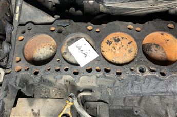 Nissan Vanetta Yarım Motor