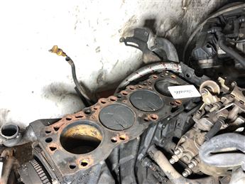 Nissan Vanetta Yarım Motor