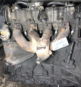 Opel Ascona 1.8 Enj Çıkma Komple Motor