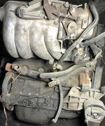 Opel Ascona 1.8 Enj Komple Motor