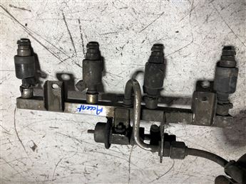 Opel Astra F 1.4 1991-1998 Enjektör Kütüğü