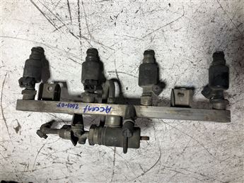 Opel Astra F 1.4 1991-1998 Enjektör Kütüğü