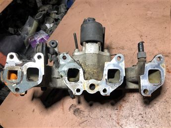 Opel Astra F Corsa B Vectra A 1.4-1.6 8V Emme Manifoldu 90501410
