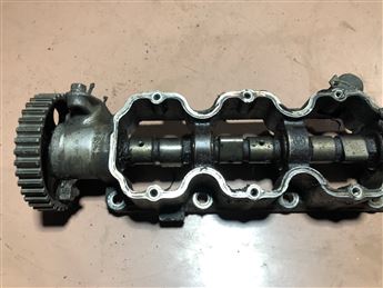 Opel Astra F Corsa B Vectra B 1.4-1.6 Eksantrik Mili Ve Yuvası (90410997)