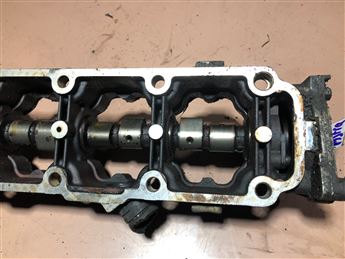 Opel Astra F Corsa B Vectra B 1.4-1.6 Eksantrik Mili Ve Yuvası (90411002)