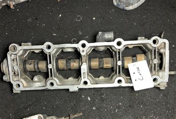 Opel Corsa 1.4 Eksantrik Mili ve Eksantrik Muhafaz