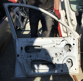 Opel Corsa B 1993-2000 Sol Ön Kapı