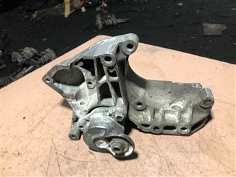 Opel Corsa B Astra G Vectra B 1.4-1.6 16V Klima Komprasör Ayağı 90448177