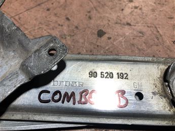 Opel Corsa B Combo B 1994-2001 Sağ Ön Cam Krikosu 90520192