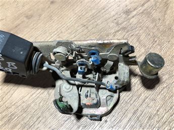 Opel Corsa B Sol Arka Kapı Kilidi (Orjinal)
