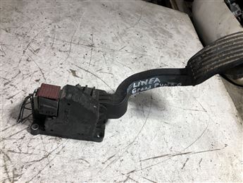 Opel Corsa D 1.3 D BİTRON Gaz Pedalı 55702020