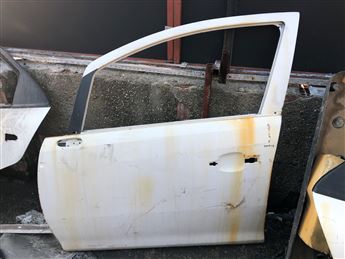 Opel Corsa D 2007-2014 Çıkma Sol Ön Kapı