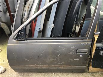 Opel Kadett 1984-1991 Çıkma Sol Ön Kapı