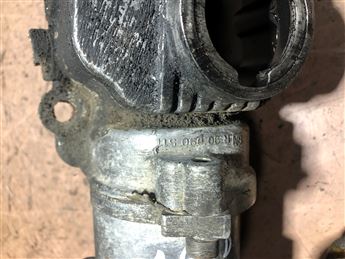 Opel Kadett Ascona Astra Vectra Omega 1980-95 1.8-2.0 1980-97 Eksantrik Mili-Eksantrik Yuvası