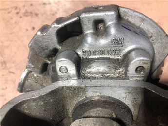 Opel Kadett D-E Ascona C Corsa A 1.3 Eksantrik Mili-Eksantrik Yuvası
