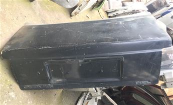 Opel Omega Sedan 1986-1995 Çıkma Bagaj Kapağı