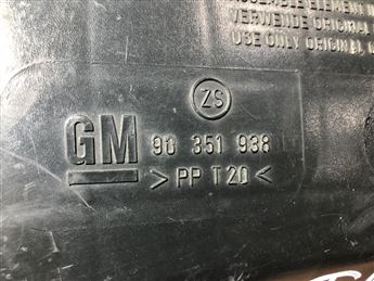 OPel Vectra A 1.8 Hava Filtre Kutusu 90351938