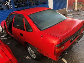 Opel Vectra A 1988-1995 Kesme Tavan Komple Arka