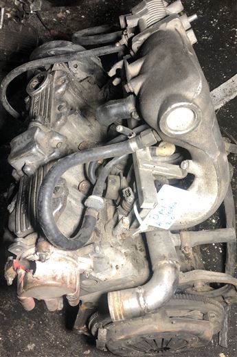 Opel Vectra A 2.0 8V Emme ve Egzoz Manifoldu