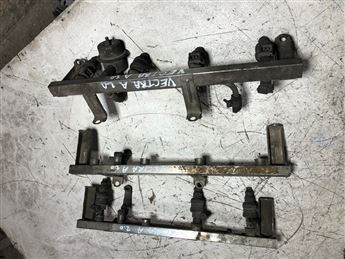 Opel Vectra A 2.0 Enjektör Kütüğü