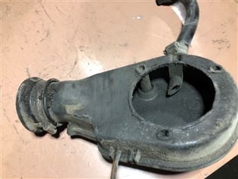 Opel Vectra A Karbürütör Üst Kapağı 90353032