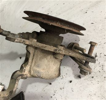 Opel Vectra A Omega A-B Hidrolik Direksiyon Pompası (90281879)