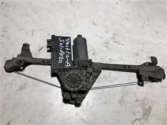 Opel Vectra A Sol Arka Kapı Cam Krikosu