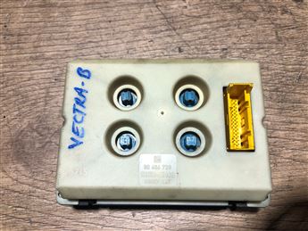 Opel Vectra B 1995-1999 (B1) Benzinli Bilgi Ekranı (90484729)