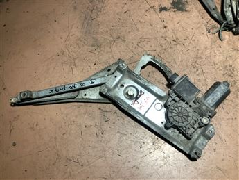 Opel Vectra B 1995-2002 Sağ Ön Kapı Cam Krikosu 09153596-90520226