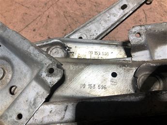 Opel Vectra B 1995-2002 Sağ Ön Kapı Cam Krikosu 09153596-90520226