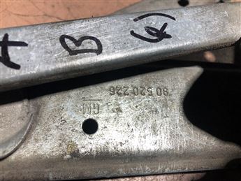 Opel Vectra B 1995-2002 Sağ Ön Kapı Cam Krikosu 09153596-90520226