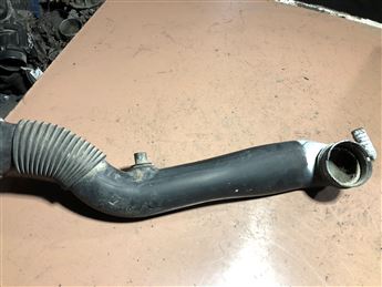 Opel Vectra B Hava Filitre Griş Borusu Sensörlü 09202875