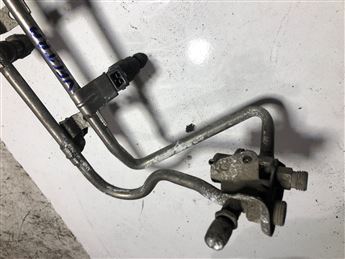 Opel Vectra Omega 2.5 V6 1996-2000 Enjektör Kütüğü