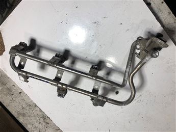 Opel Vectra Omega 2.5 V6 1996-2000 Enjektör Kütüğü