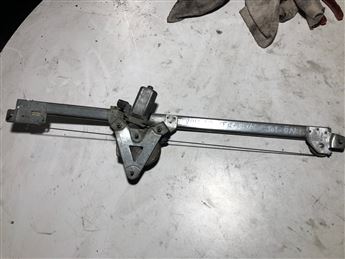 Opel Vivaro - Renault Trafic 2001-14 Sol Ön Kapı Cam Krikosu