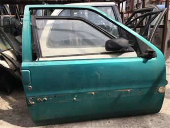 Peugeot 106 Hb (3 Kapı) 1991-2001 Çıkma Sağ Kapı