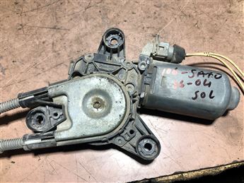 Peugeot 106 Saxo 1996-2004 (Üç Kapı) Sol Ön Kapı Cam Krikosu