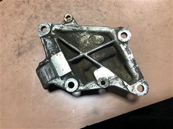 Peugeot 205 Xu 1.6-1.9 Arka Motor Takozu