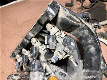 Peugeot 206 207 307 1.4 16V 2003-2012 Enjektör ve Enjektör Kütüğü (9652451580)